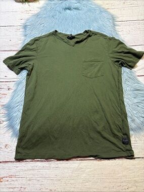 Goodman Brand Olive Green Pocket V-Neck T-Shirt Sz S
